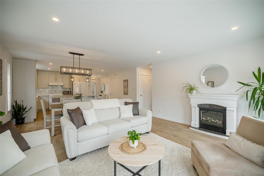 13 Berkeley Bend, Steinbach, Manitoba  R5G 2K4 - Photo 10 - 202606201