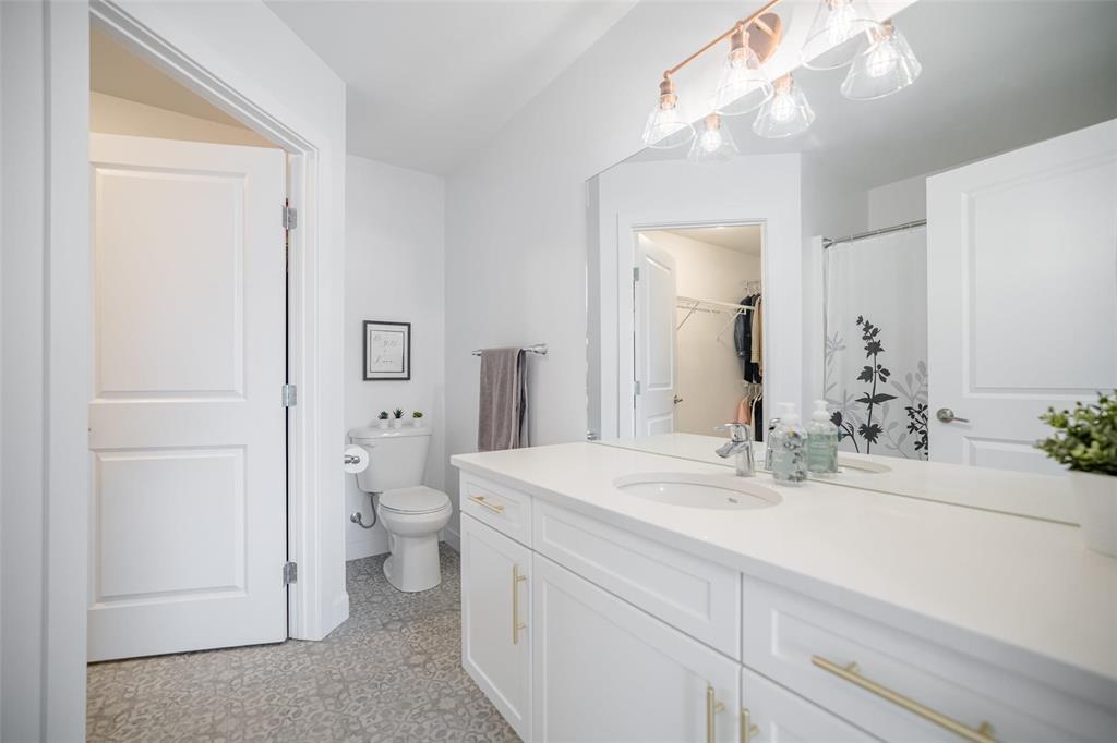 13 Berkeley Bend, Steinbach, Manitoba  R5G 2K4 - Photo 14 - 202606201