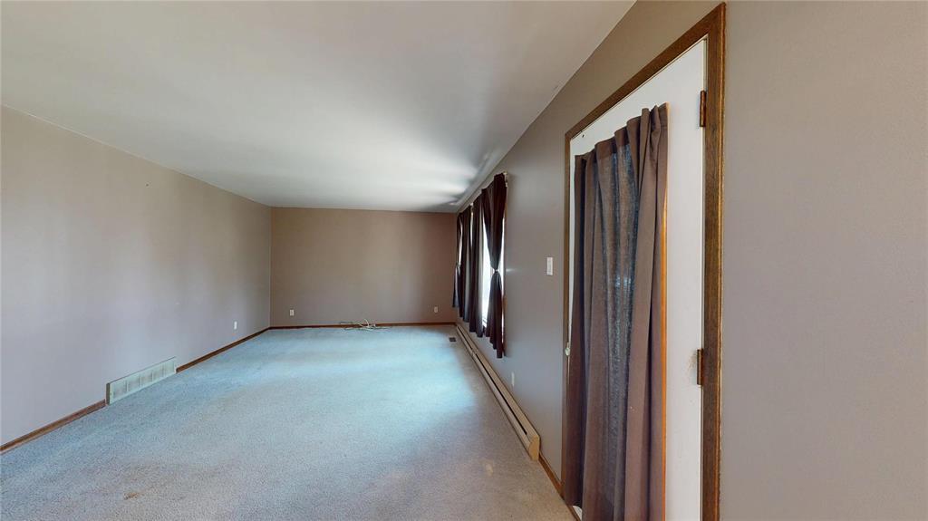 5 First Avenue N, Lundar, Manitoba  R0C 1Y0 - Photo 16 - 202606396