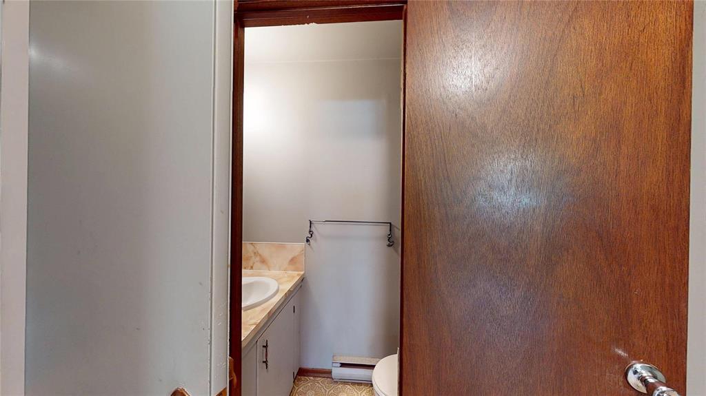 5 First Avenue N, Lundar, Manitoba  R0C 1Y0 - Photo 3 - 202606396