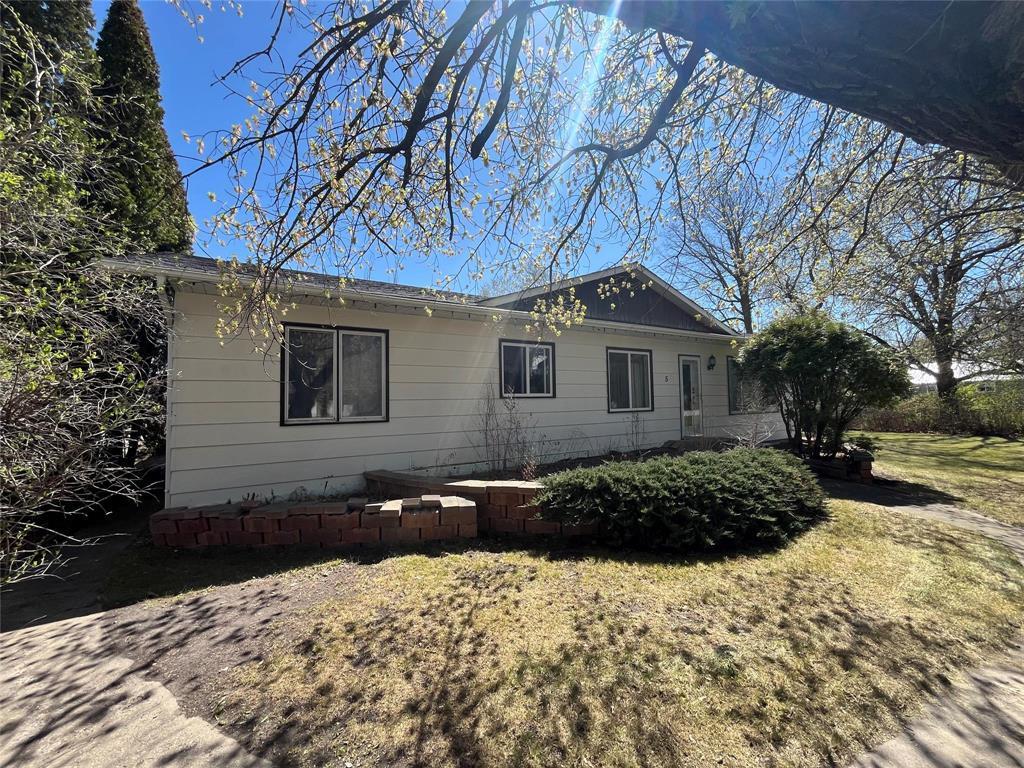 5 First Avenue N, Lundar, Manitoba  R0C 1Y0 - Photo 35 - 202606396