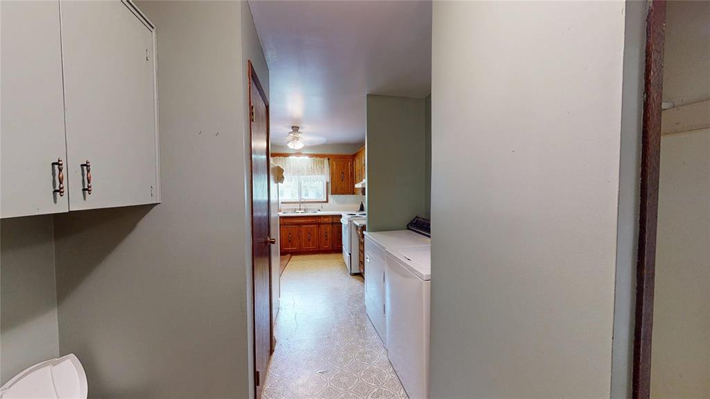 5 First Avenue N, Lundar, Manitoba  R0C 1Y0 - Photo 4 - 202606396