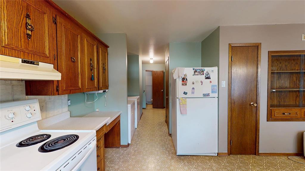 5 First Avenue N, Lundar, Manitoba  R0C 1Y0 - Photo 5 - 202606396