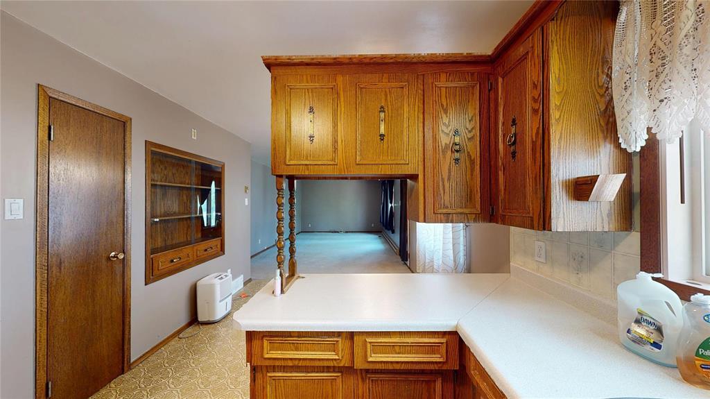 5 First Avenue N, Lundar, Manitoba  R0C 1Y0 - Photo 9 - 202606396