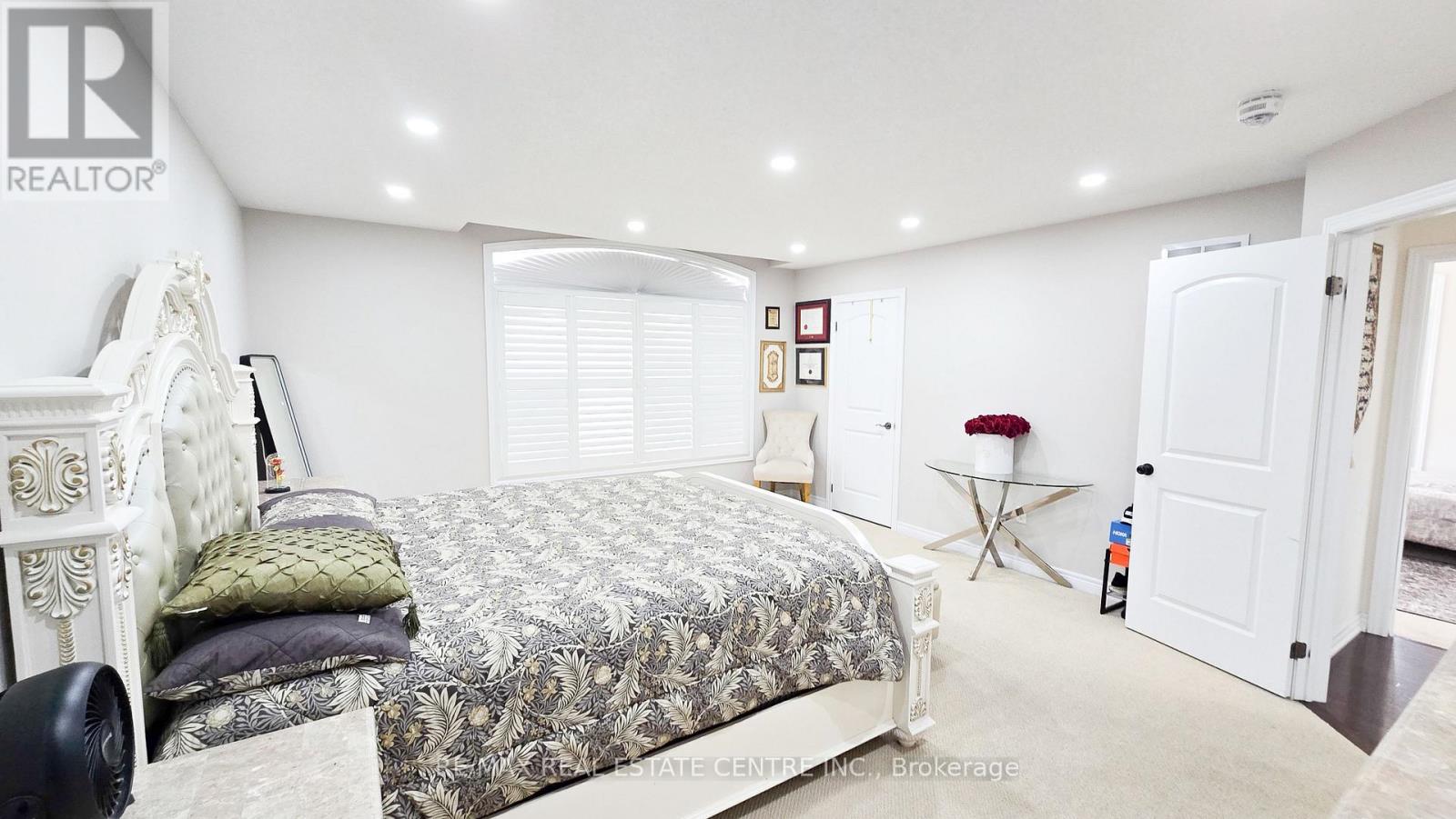 2 Buchanan Crescent, Brampton, Ontario  L6X 0Z3 - Photo 15 - W12961960