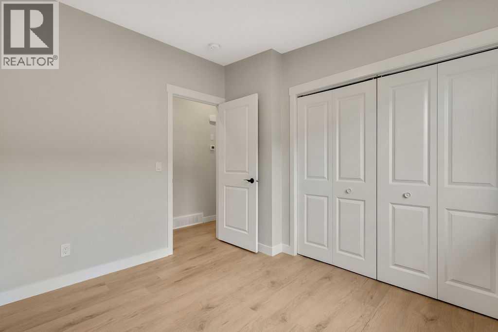 10 & 12 Silver Springs Drive Nw, Calgary, Alberta  T3B 2X8 - Photo 16 - A2297383