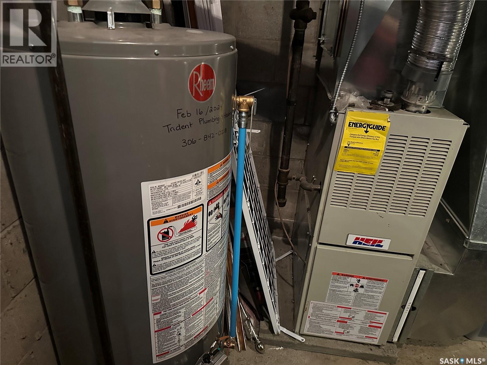 24 3rd Avenue Se, Weyburn, Saskatchewan  S4H 1X2 - Photo 21 - SK032202