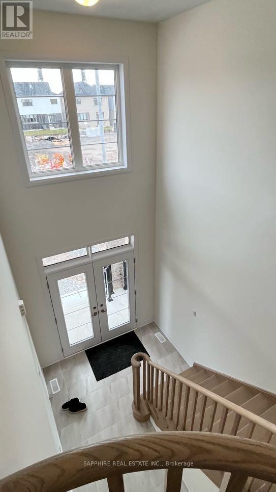 86 Canvas Crescent, Welland, Ontario  L3B 0P4 - Photo 5 - X12961982