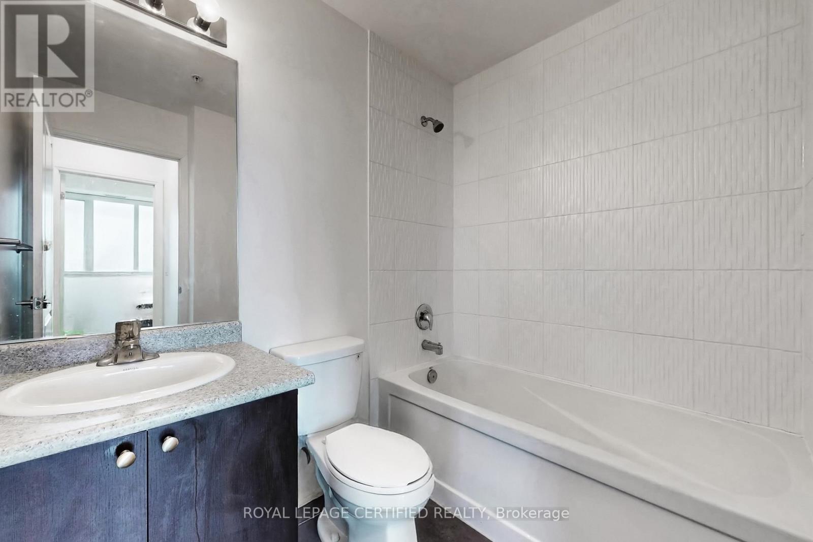 711 - 55 Yorkland Boulevard, Brampton, Ontario  L6P 4K9 - Photo 33 - W12961954