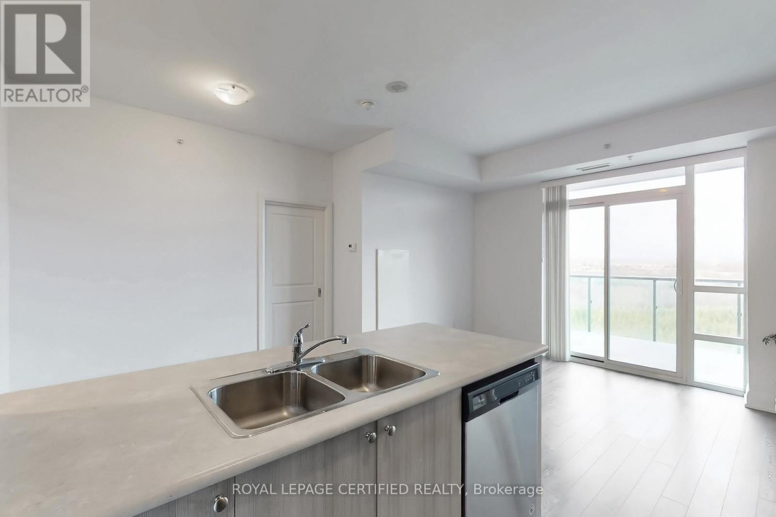 711 - 55 Yorkland Boulevard, Brampton, Ontario  L6P 4K9 - Photo 20 - W12961954