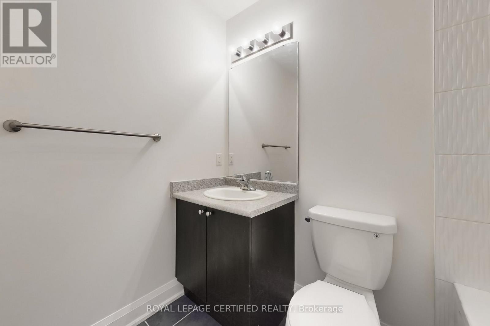 711 - 55 Yorkland Boulevard, Brampton, Ontario  L6P 4K9 - Photo 34 - W12961954