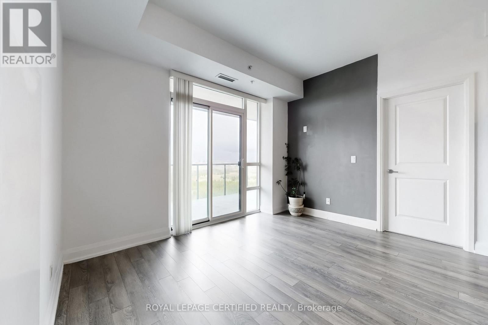 711 - 55 Yorkland Boulevard, Brampton, Ontario  L6P 4K9 - Photo 7 - W12961954