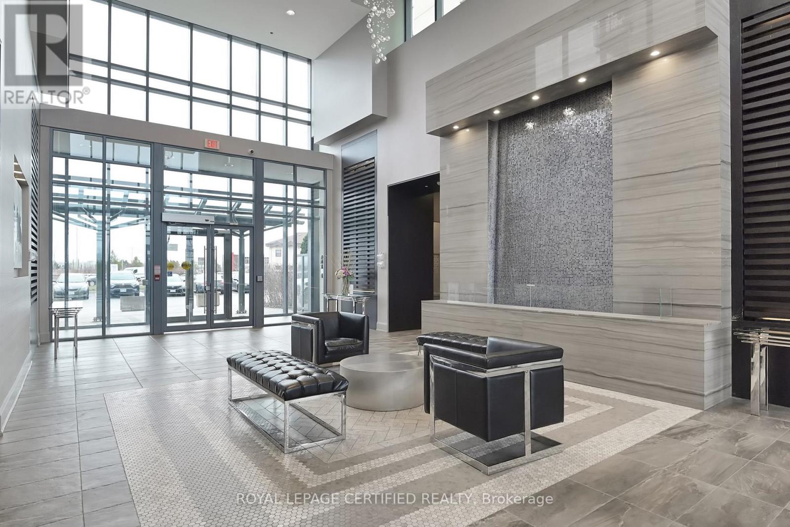 711 - 55 Yorkland Boulevard, Brampton, Ontario  L6P 4K9 - Photo 6 - W12961954