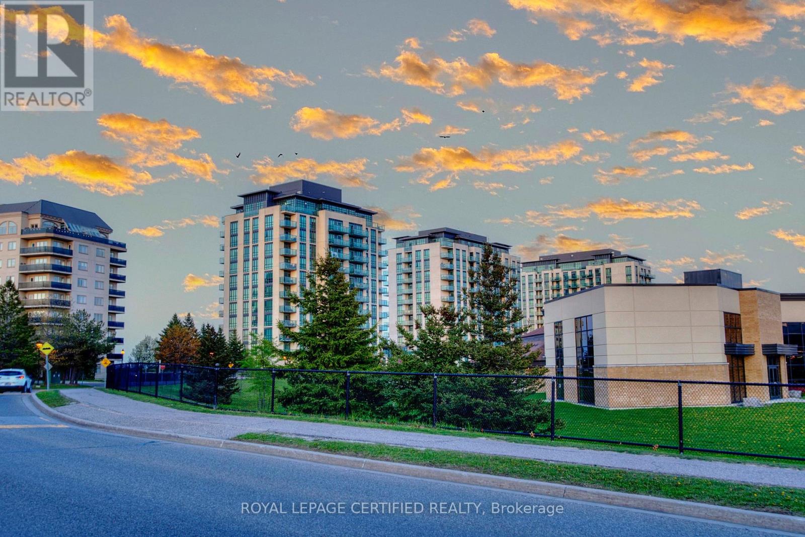 711 - 55 Yorkland Boulevard, Brampton, Ontario  L6P 4K9 - Photo 49 - W12961954