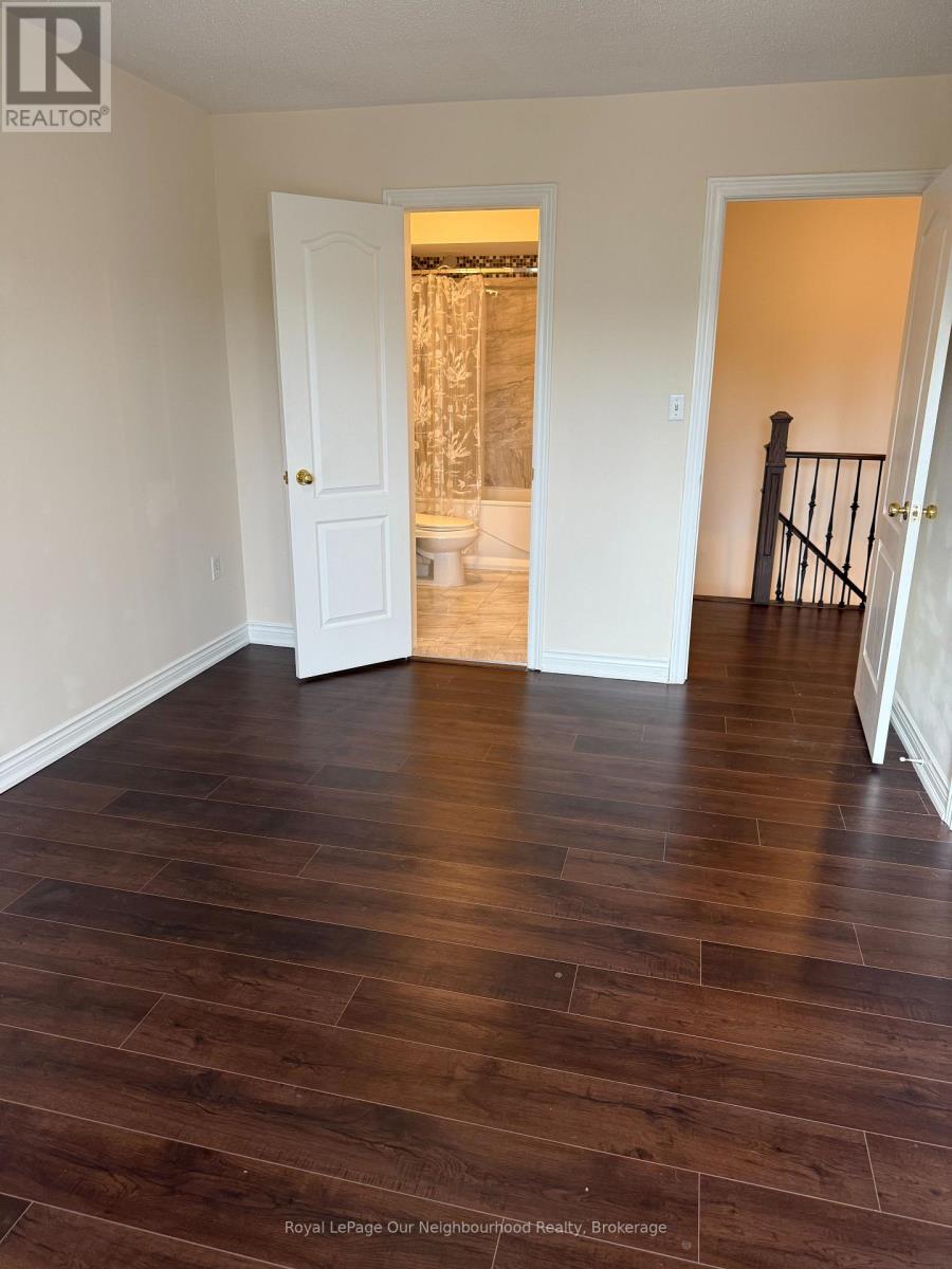 196 Pressed Brick Drive, Brampton, Ontario  L6V 4K7 - Photo 8 - W12898398