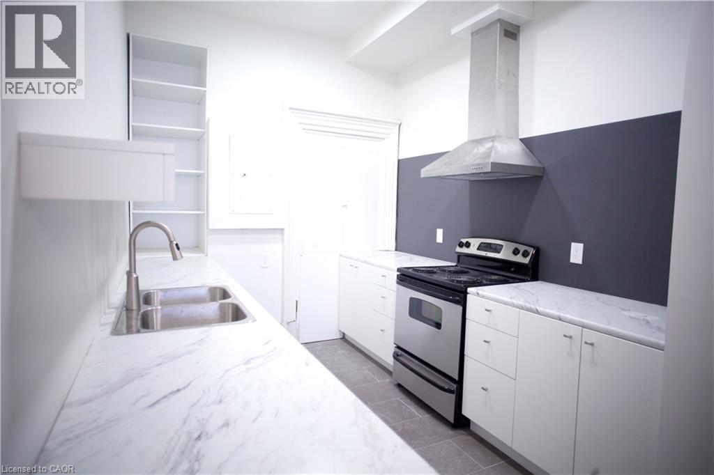 278 N John Street N, Hamilton, Ontario  L8L 4P7 - Photo 5 - 40817667