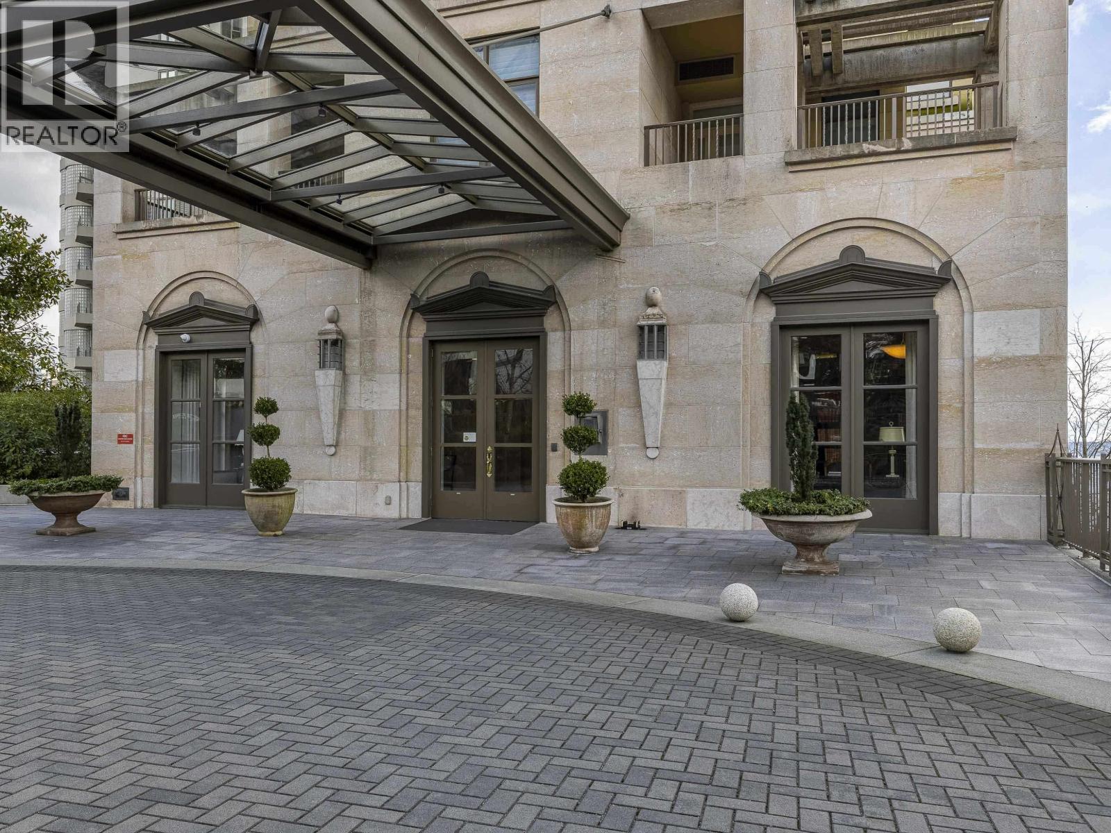 1201 2288 BELLEVUE AVENUE, West Vancouver, British Columbia