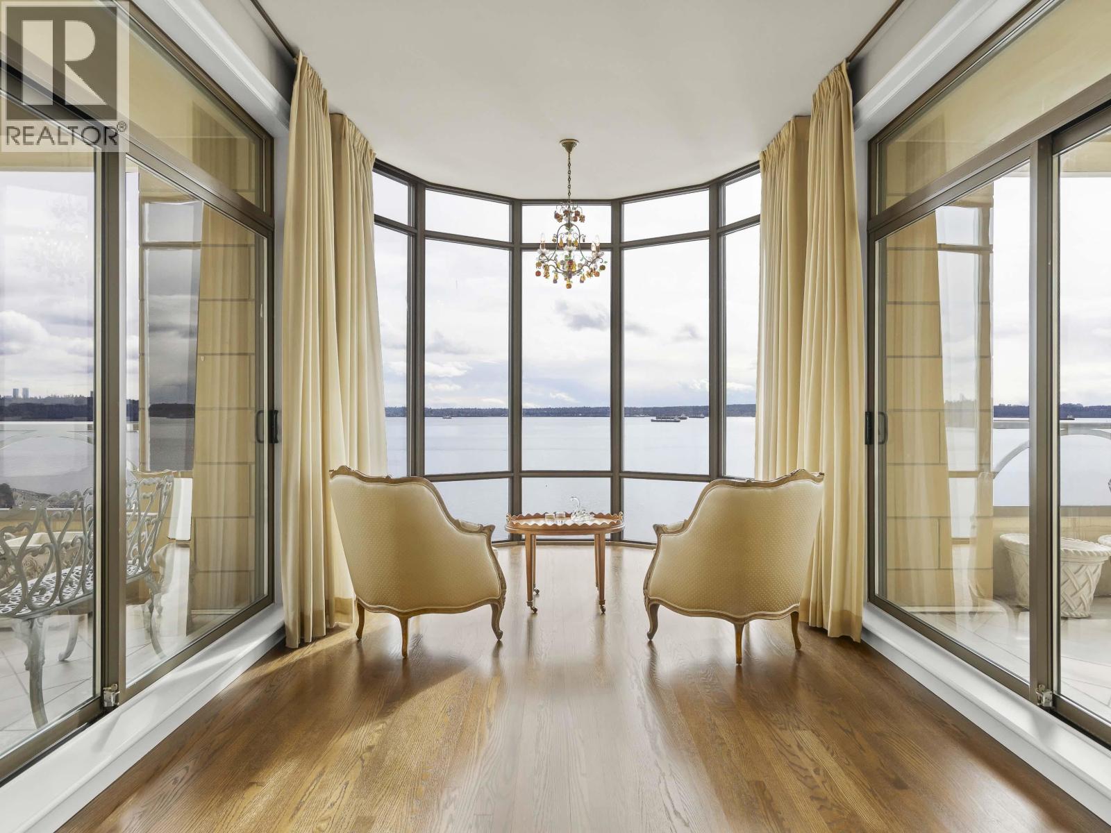 1201 2288 Bellevue Avenue, West Vancouver, British Columbia  V7V 1C6 - Photo 3 - R3104026