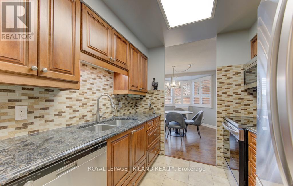 403 - 20 Ellen Street, Kitchener, Ontario  N3H 6R7 - Photo 16 - X12962022