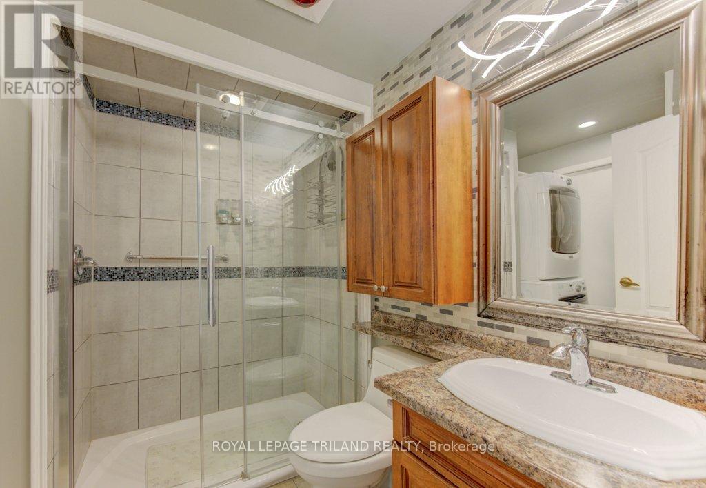 403 - 20 Ellen Street, Kitchener, Ontario  N3H 6R7 - Photo 9 - X12962022