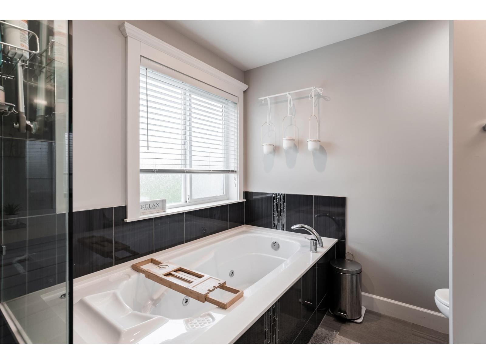 20923 81 Avenue, Langley, British Columbia  V2Y 0R2 - Photo 19 - R3107170