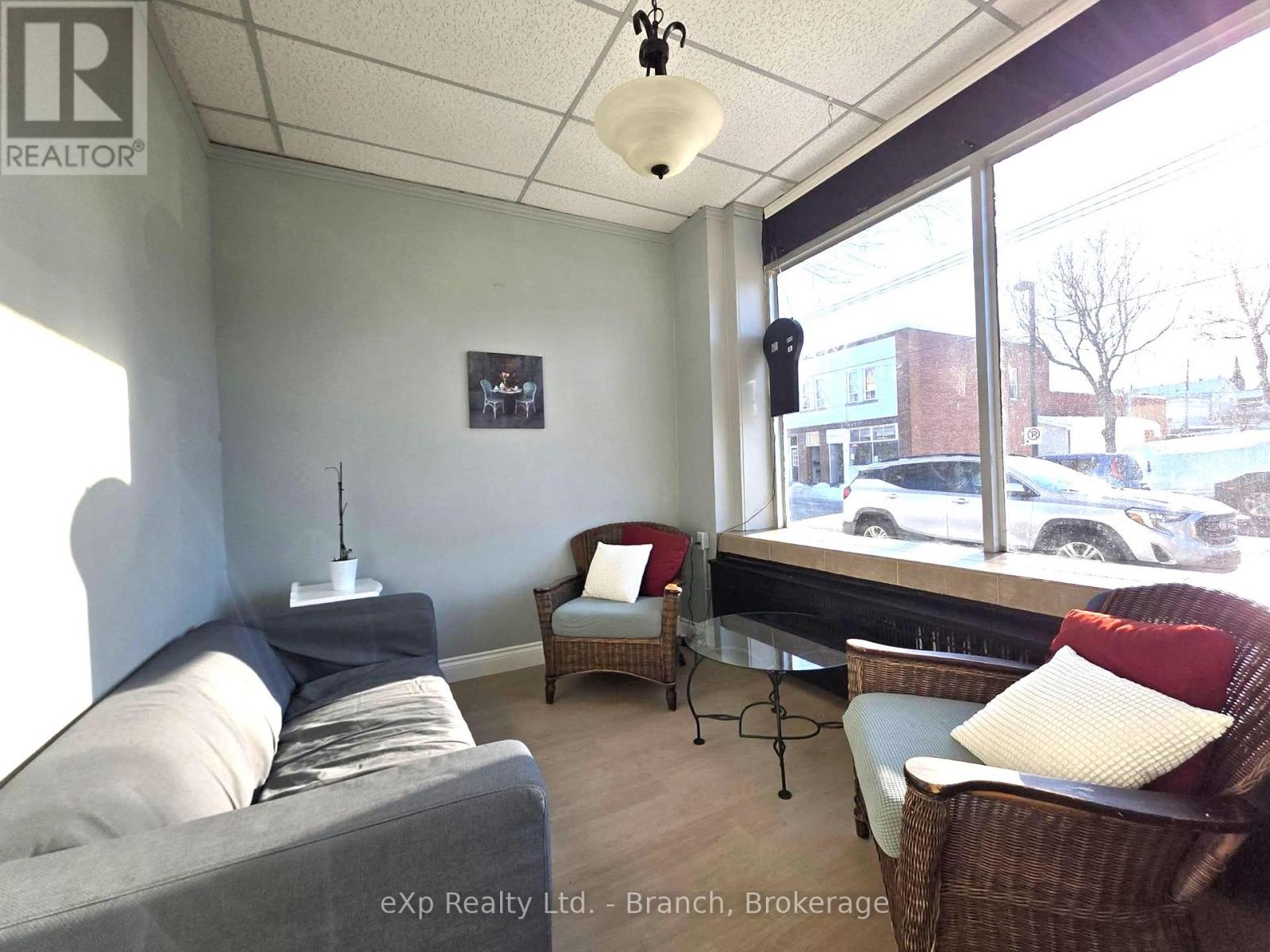 24 Duncan Avenue S, Kirkland Lake, Ontario  P2N 1X4 - Photo 3 - T12962034