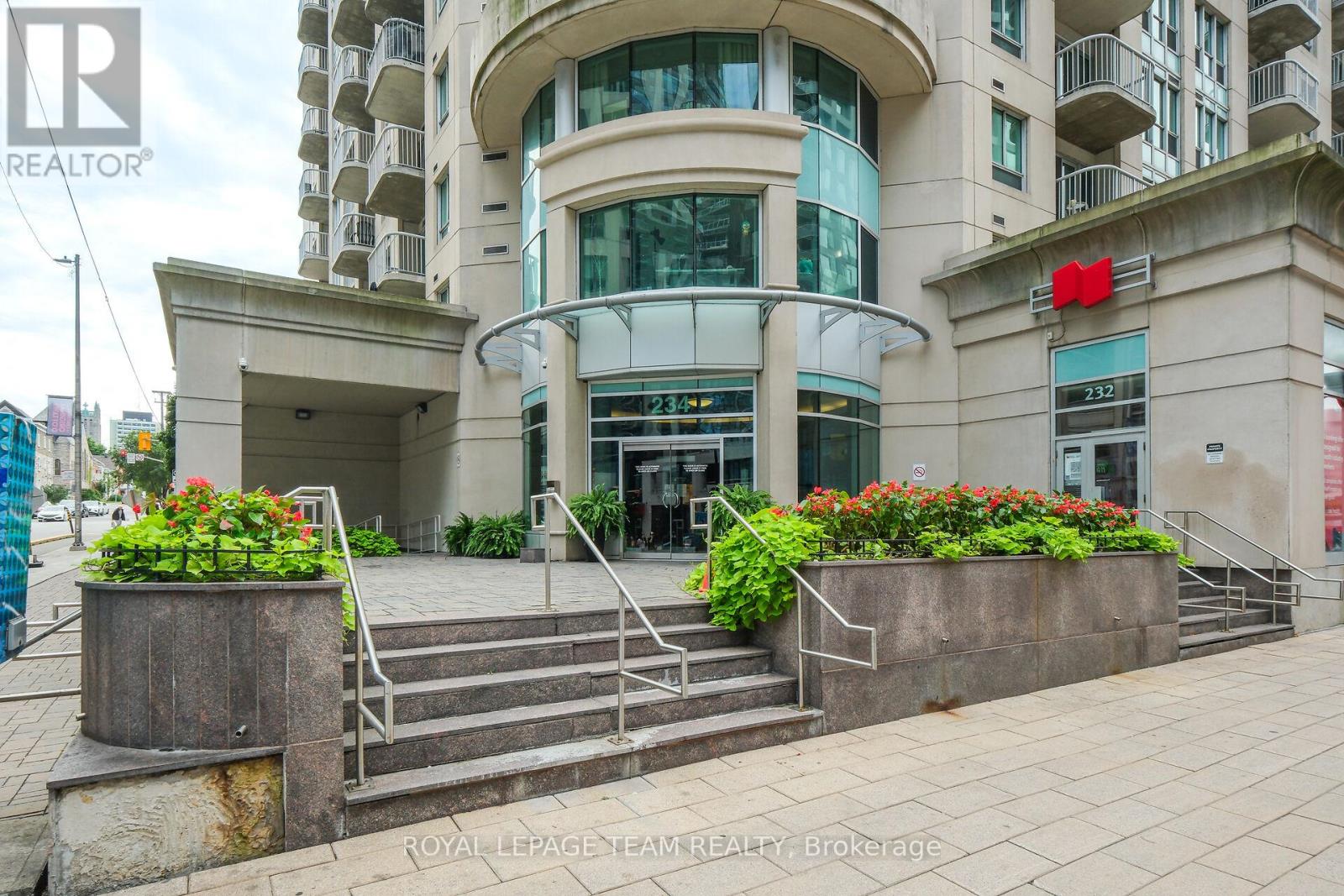 1904a - 234 Rideau Street, Ottawa, Ontario  K1N 0A9 - Photo 3 - X12962052