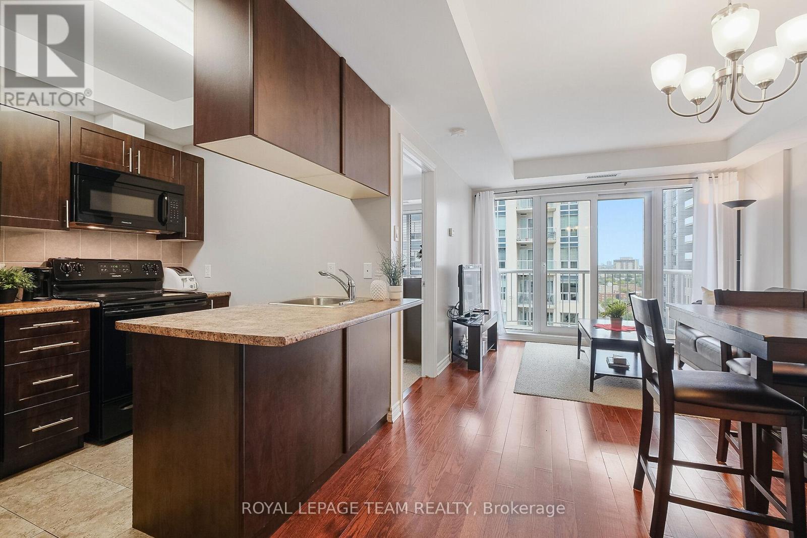 1904a - 234 Rideau Street, Ottawa, Ontario  K1N 0A9 - Photo 5 - X12962052