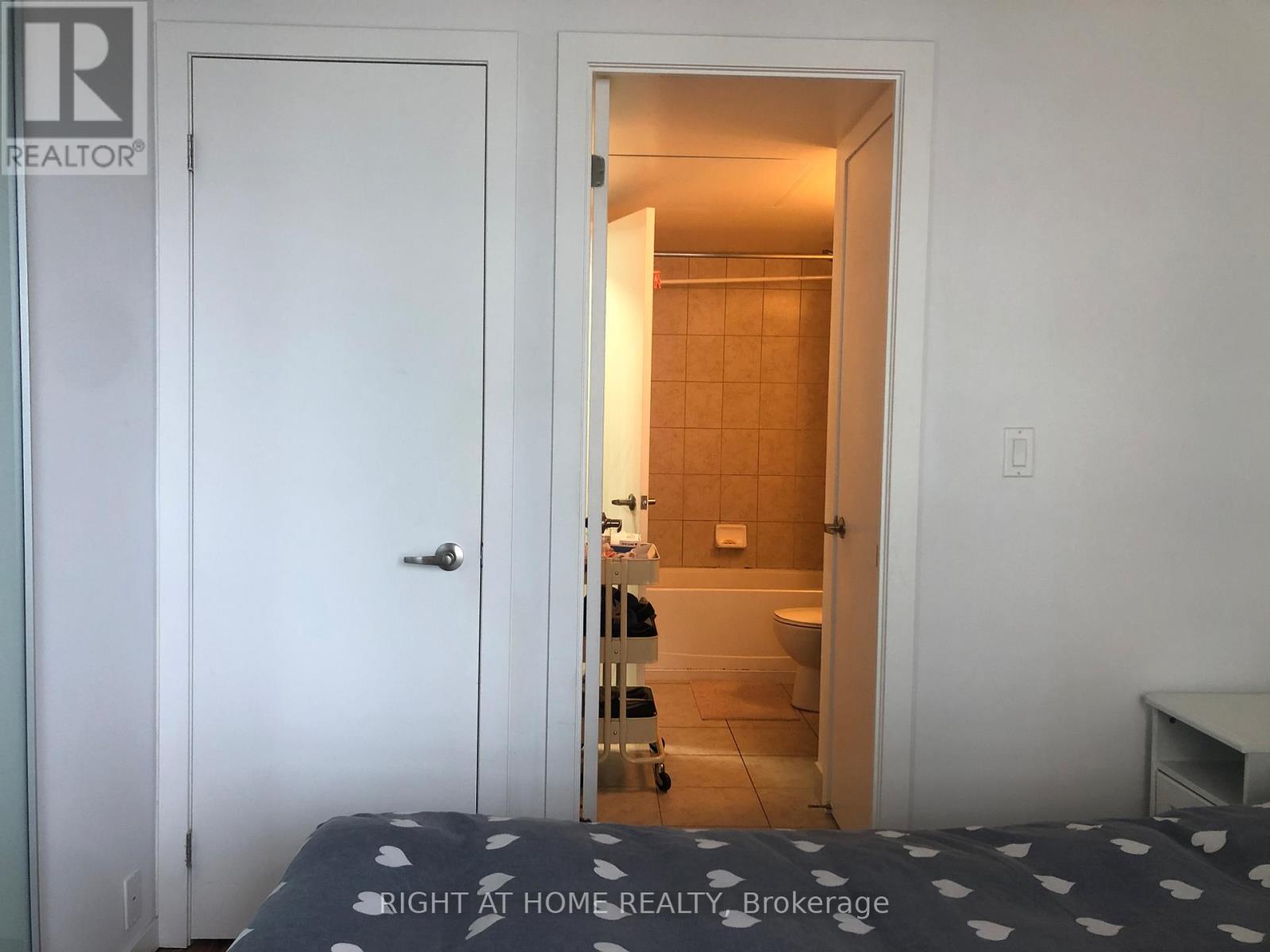 804 - 170 Sudbury Street, Toronto, Ontario  M6J 0A1 - Photo 10 - C12955956