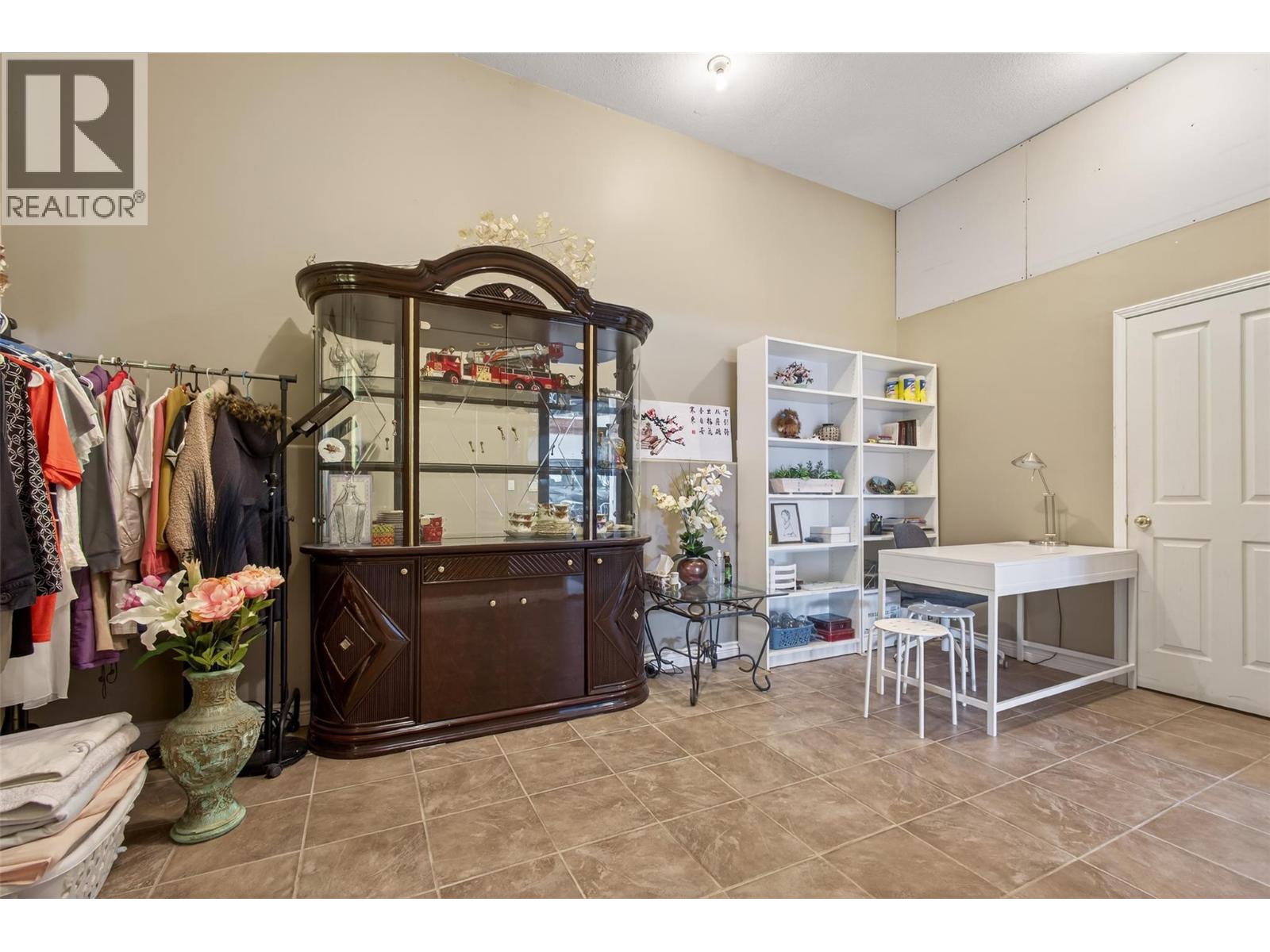 570 Casa Grande Drive, Kelowna, British Columbia  V1Z 3M4 - Photo 62 - 10381062