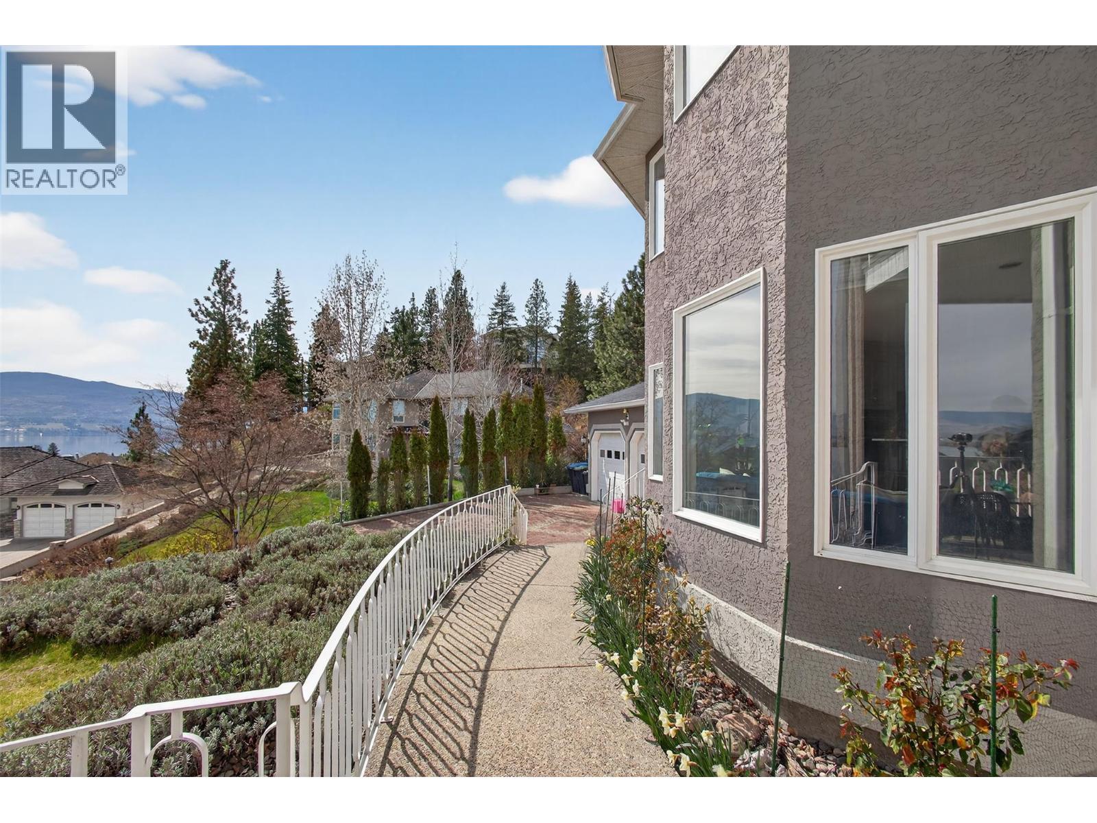 570 Casa Grande Drive, Kelowna, British Columbia  V1Z 3M4 - Photo 64 - 10381062