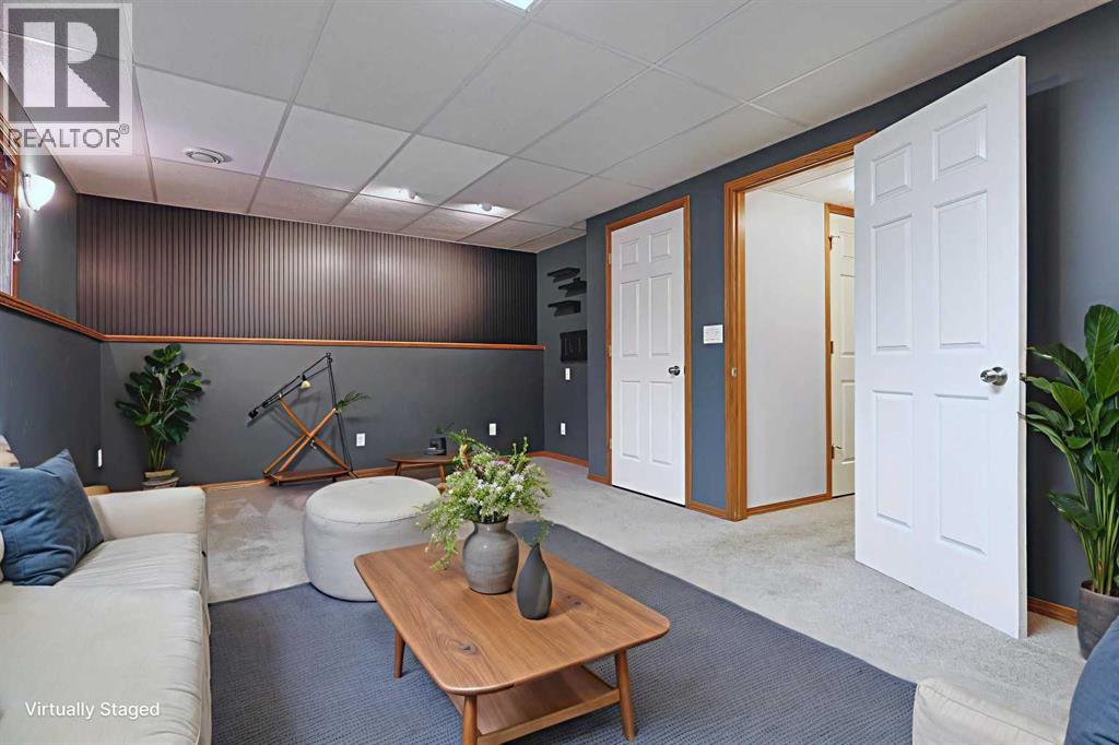 19 Sunridge Crescent NW, Airdrie, Alberta  T4B 2G6 - Photo 18 - A2282964