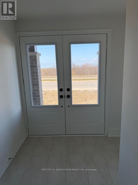 2906 Peter Matthews Drive, Pickering, Ontario  L1V 2P8 - Photo 2 - E12962010