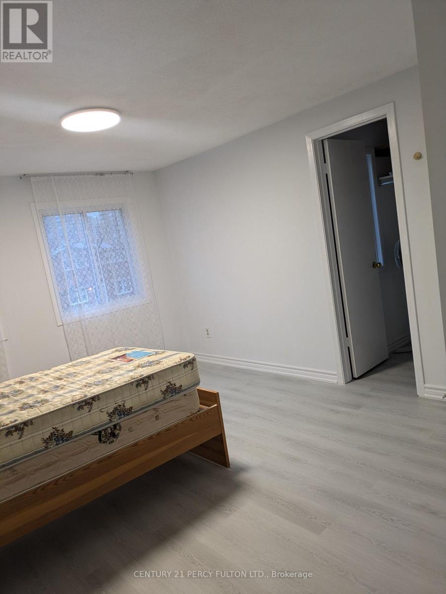 58 Danilack Court, Toronto, Ontario  M1V 4L4 - Photo 12 - E12962030