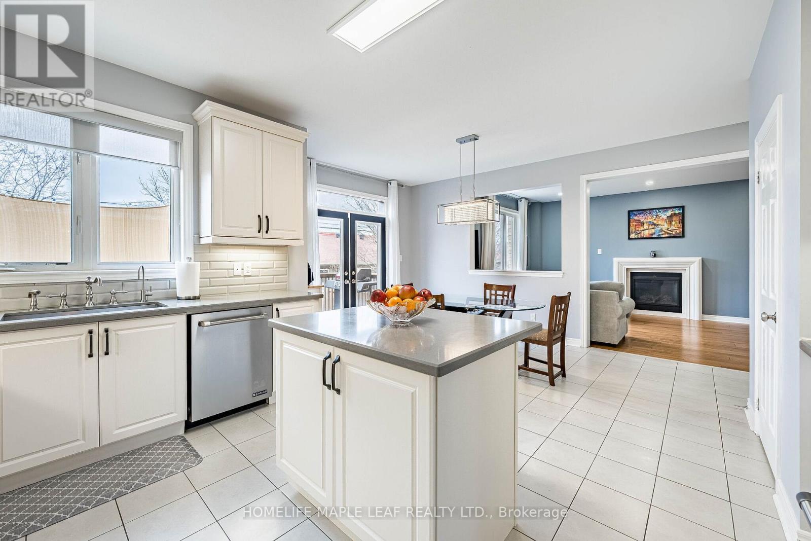 12 Proctor Gate, New Tecumseth, Ontario  L0G 1W0 - Photo 9 - N12962026