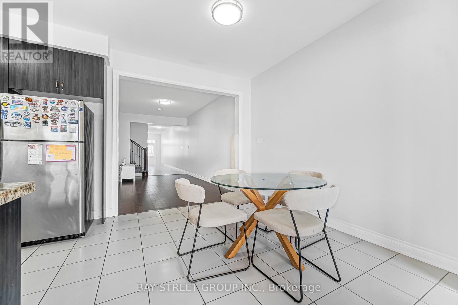 60 Mohandas Drive, Markham, Ontario  L3S 0E5 - Photo 19 - N12962056