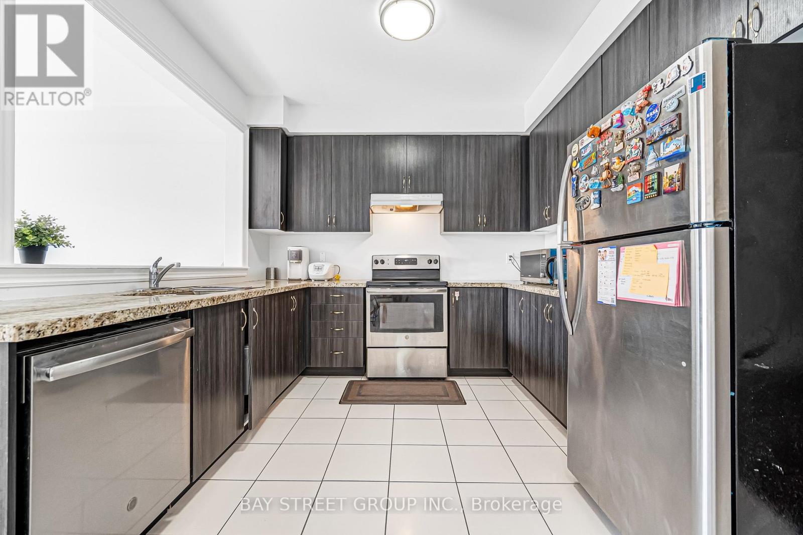 60 Mohandas Drive, Markham, Ontario  L3S 0E5 - Photo 20 - N12962056