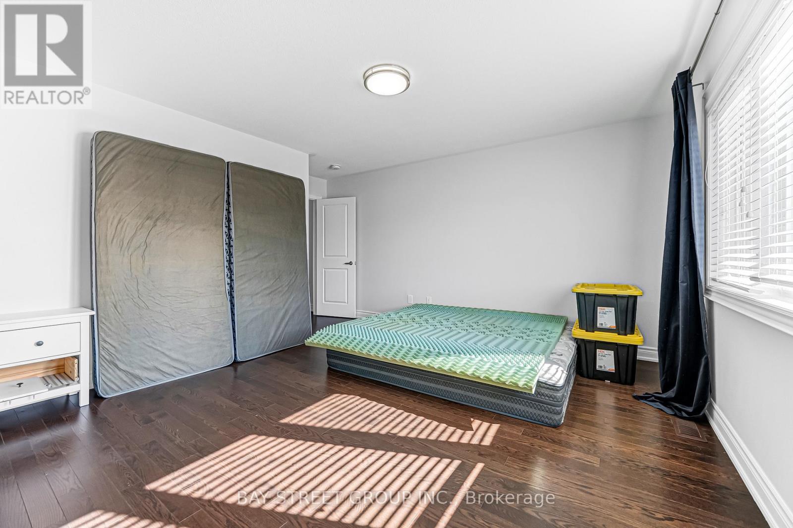 60 Mohandas Drive, Markham, Ontario  L3S 0E5 - Photo 40 - N12962056