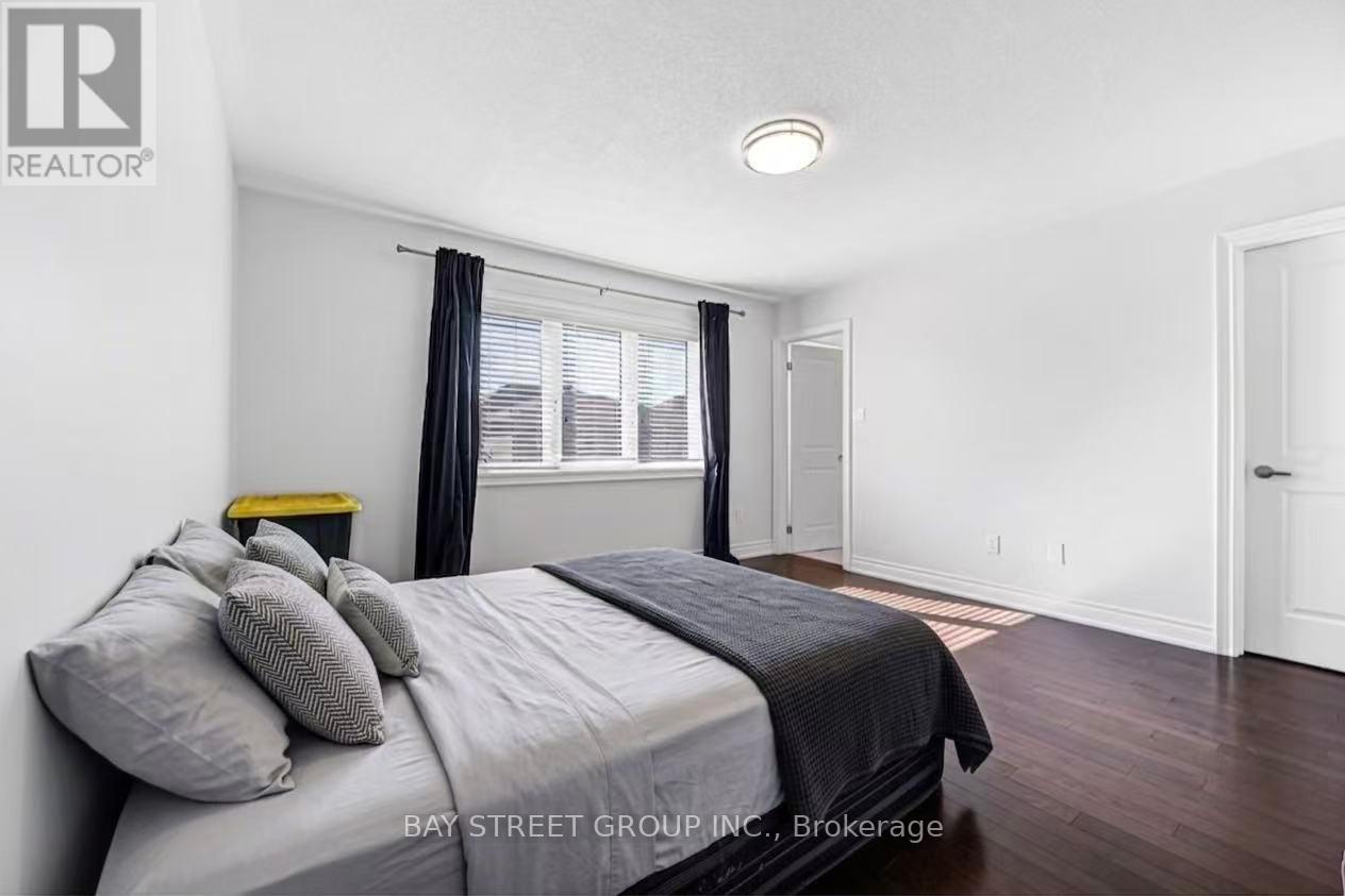 60 Mohandas Drive, Markham, Ontario  L3S 0E5 - Photo 41 - N12962056