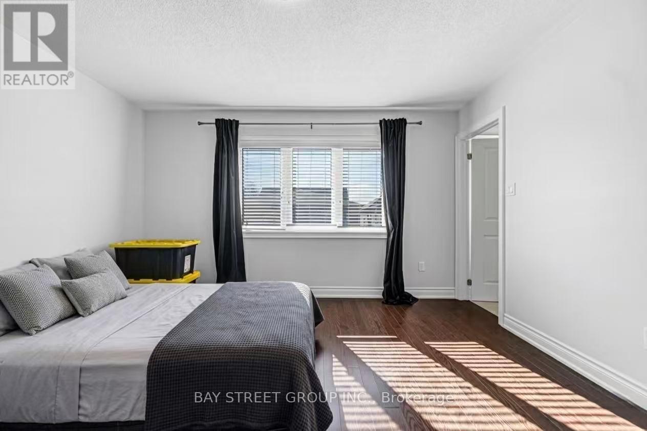 60 Mohandas Drive, Markham, Ontario  L3S 0E5 - Photo 42 - N12962056