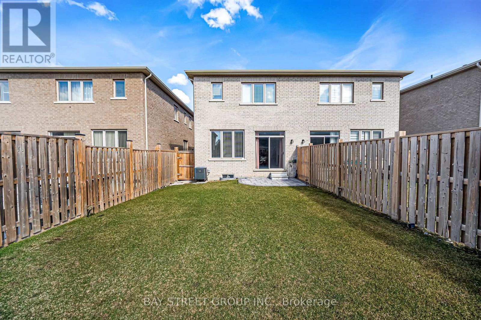 60 Mohandas Drive, Markham, Ontario  L3S 0E5 - Photo 50 - N12962056