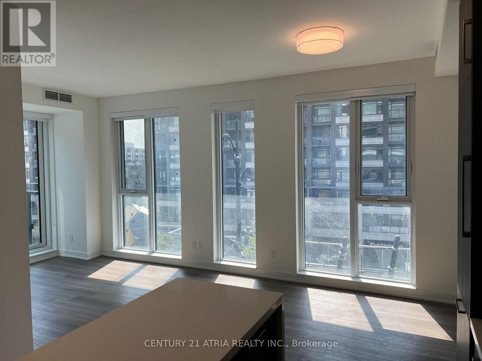 603 - 292 Verdale Crossing, Markham, Ontario  L6G 0H6 - Photo 8 - N12962082