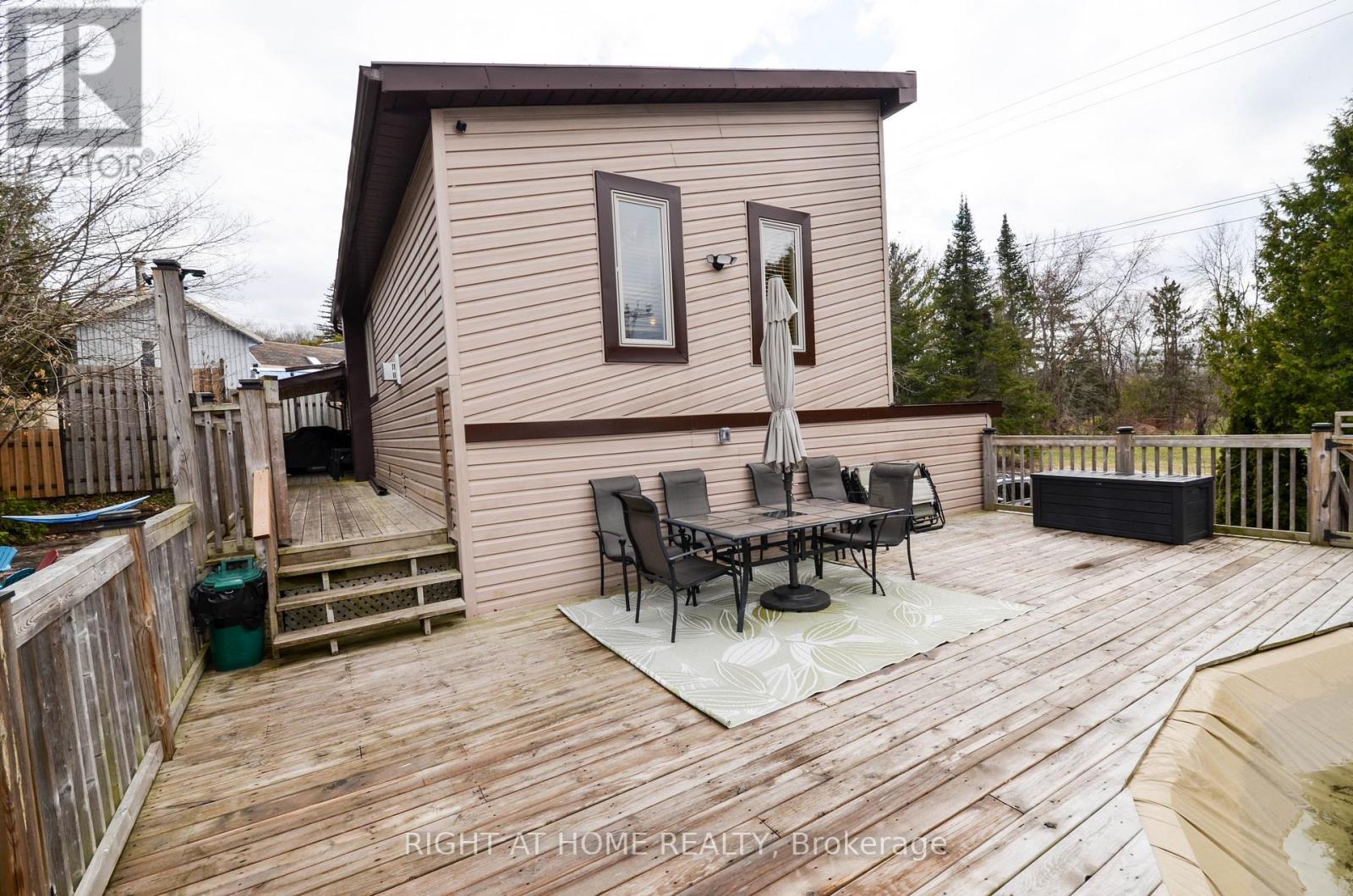 49 Winfield Drive, Tay (Victoria Harbour), Ontario  L0K 2A0 - Photo 13 - S12962054