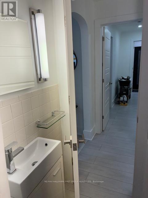 801 Ritson Road S, Oshawa, Ontario  L1H 5L3 - Photo 12 - E12616618