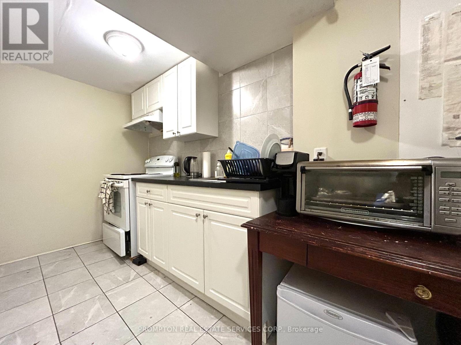 195 Cline Avenue S, Hamilton, Ontario  L8S 1W5 - Photo 18 - X12937754