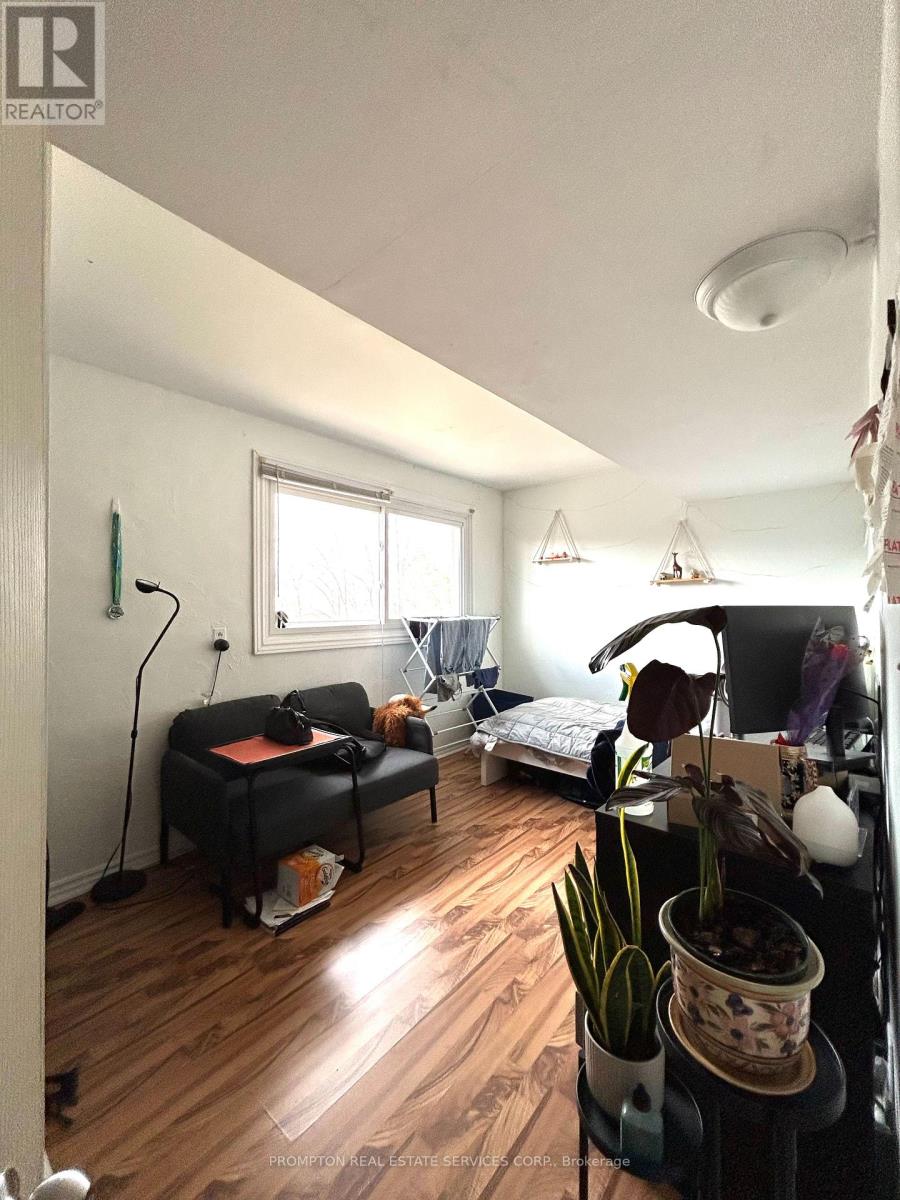 195 Cline Avenue S, Hamilton, Ontario  L8S 1W5 - Photo 13 - X12937754