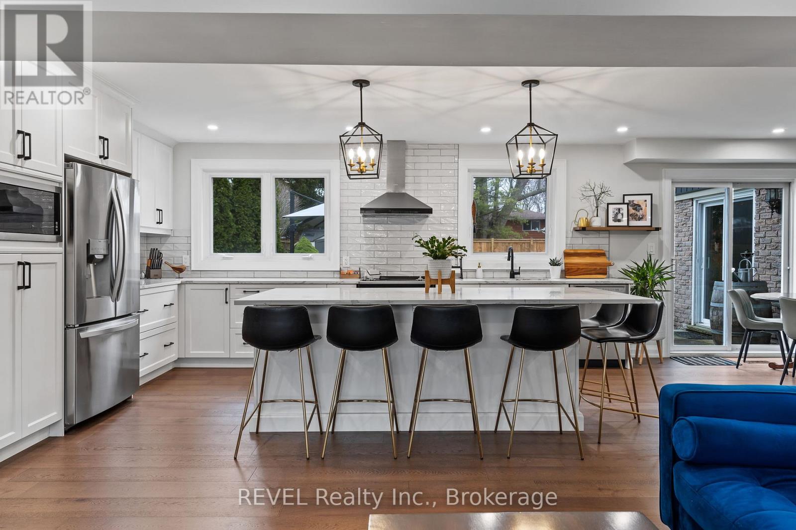 60 October Drive, St. Catharines, Ontario  L2N 6J6 - Photo 11 - X12961822