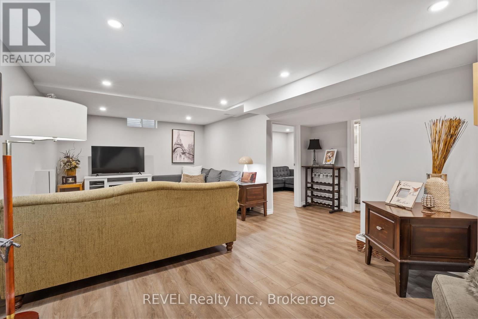 60 October Drive, St. Catharines, Ontario  L2N 6J6 - Photo 26 - X12961822