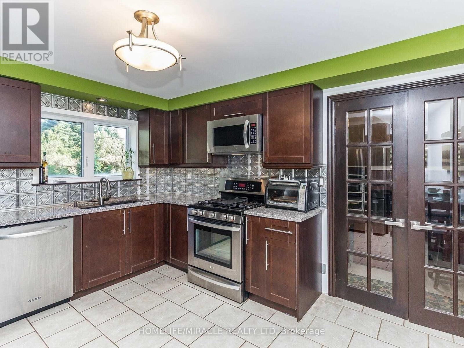 103 River Road, Brampton, Ontario  L6X 0A9 - Photo 8 - W12962008