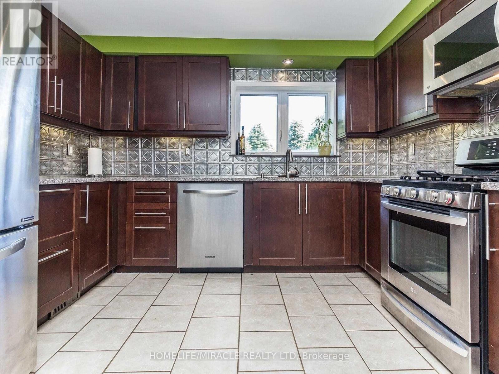 103 River Road, Brampton, Ontario  L6X 0A9 - Photo 9 - W12962008